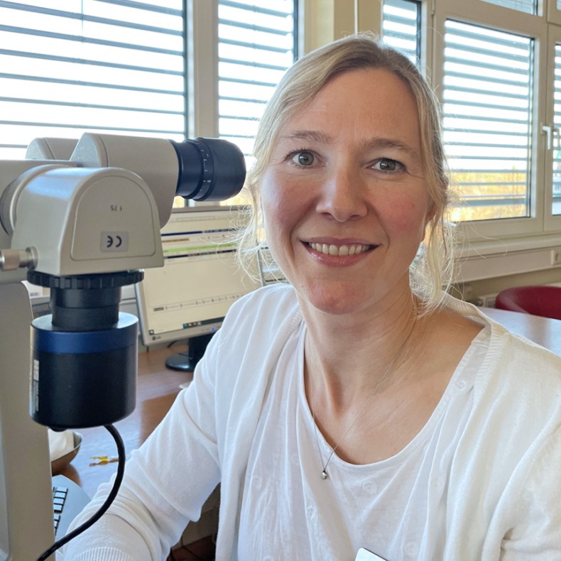Dr. Lena Feuerhahn, FEBO, Augenärztin in Berlin Zehlendorf